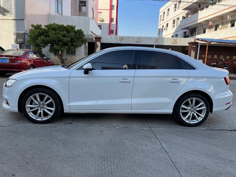 中山17年奥迪A32