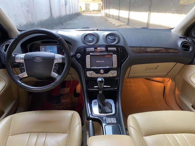 广州10年福特蒙迪欧4