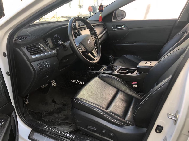 深圳17年现代名图5