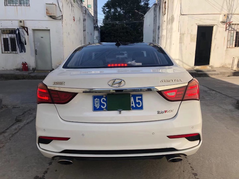 深圳17年现代名图2