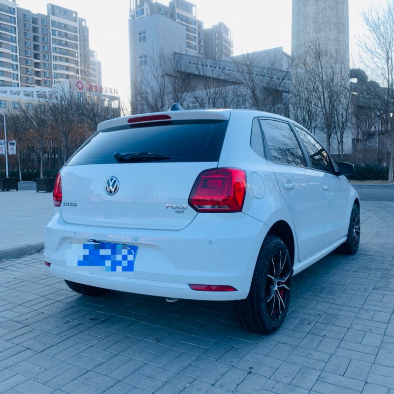 天津17年大眾polo6