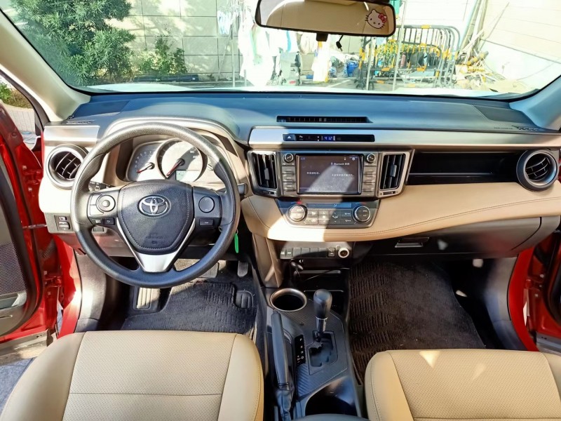 广州16年丰田RAV45
