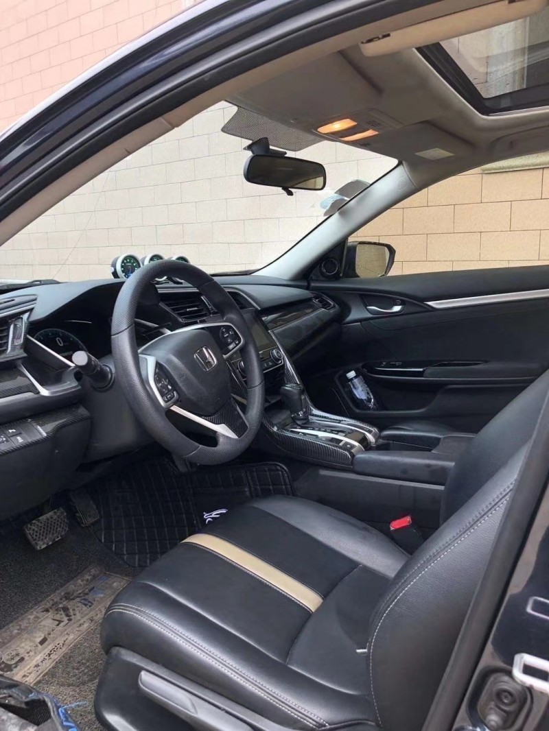 广州18年本田思域5