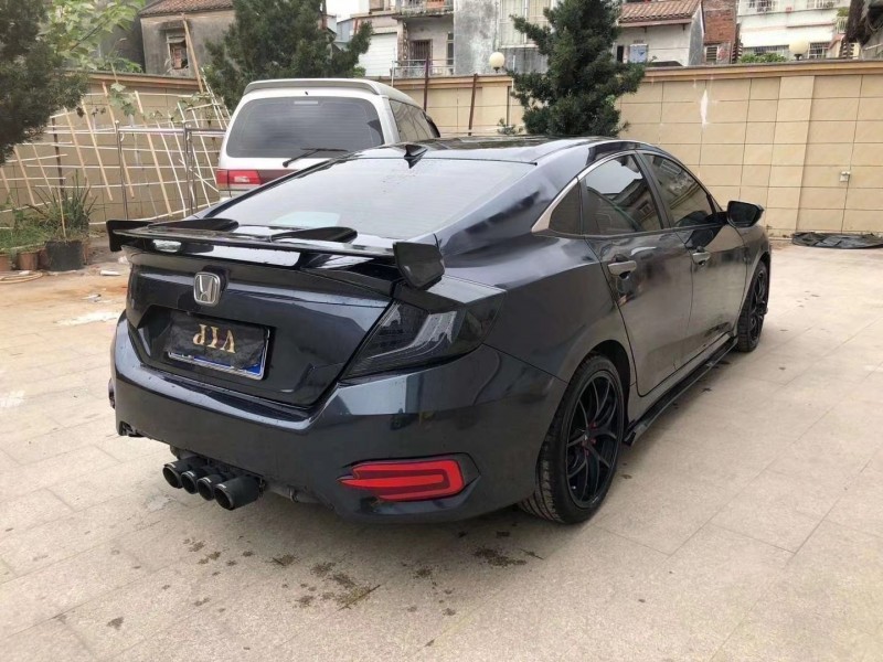 广州18年本田思域2