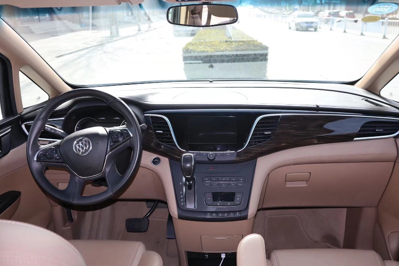 保定20年别克别克GL85