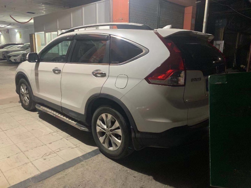 广州13年本田CRV1