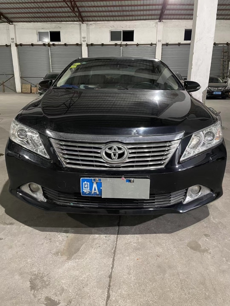 中山13年丰田凯美瑞1