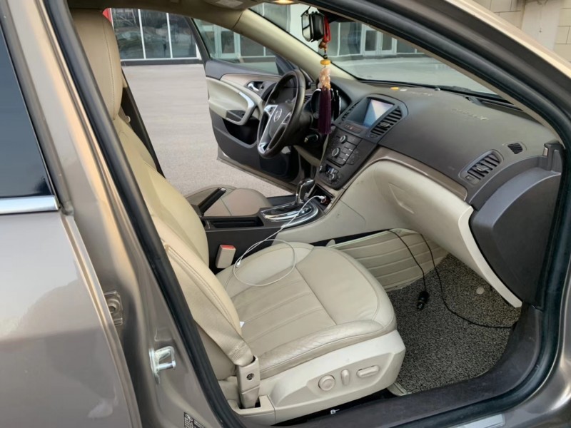 济南10年别克君威4