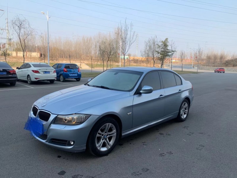 济南11年宝马3系3