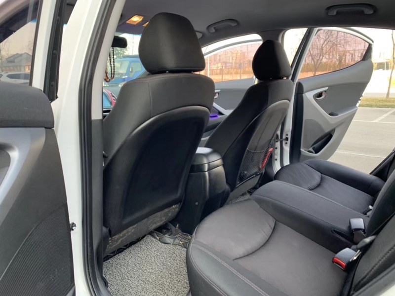 济南16年现代朗动5