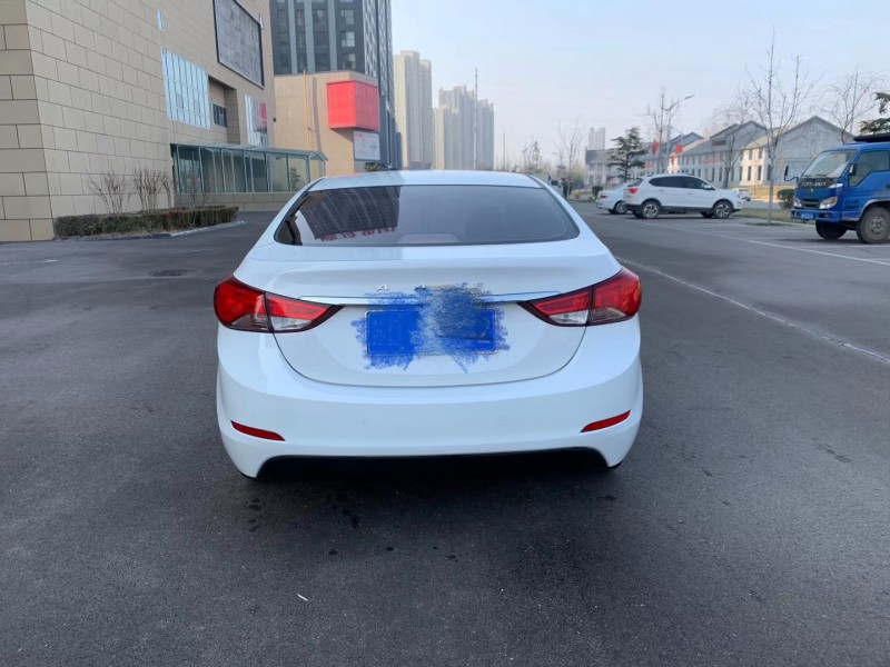 济南16年现代朗动8