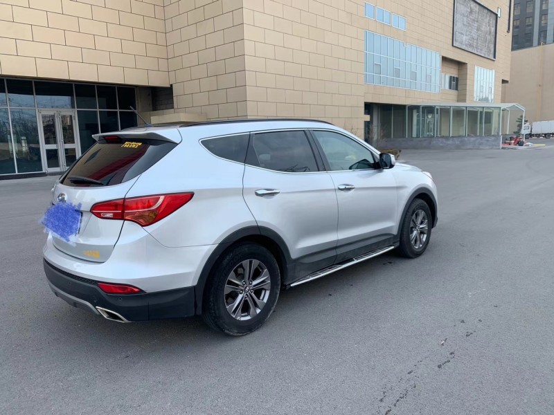 济南13年现代新胜达7