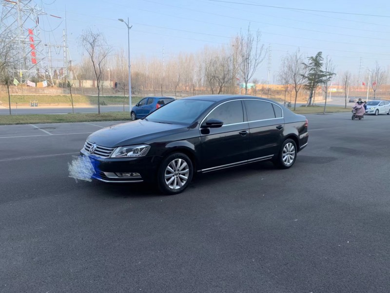 济南12年大众迈腾2