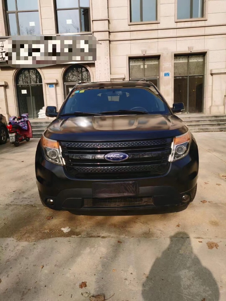 济南13年福特探险者5