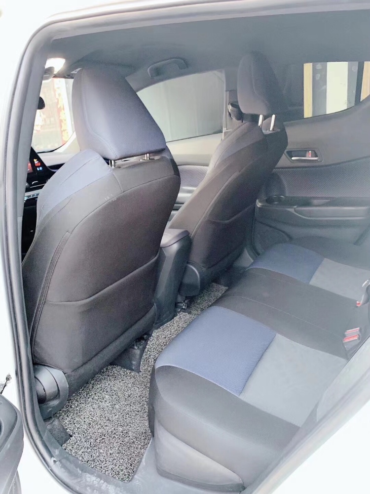 烟台19年丰田CHR4