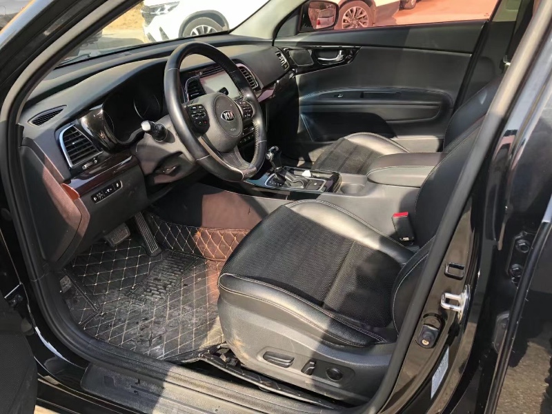 青岛14年起亚K44