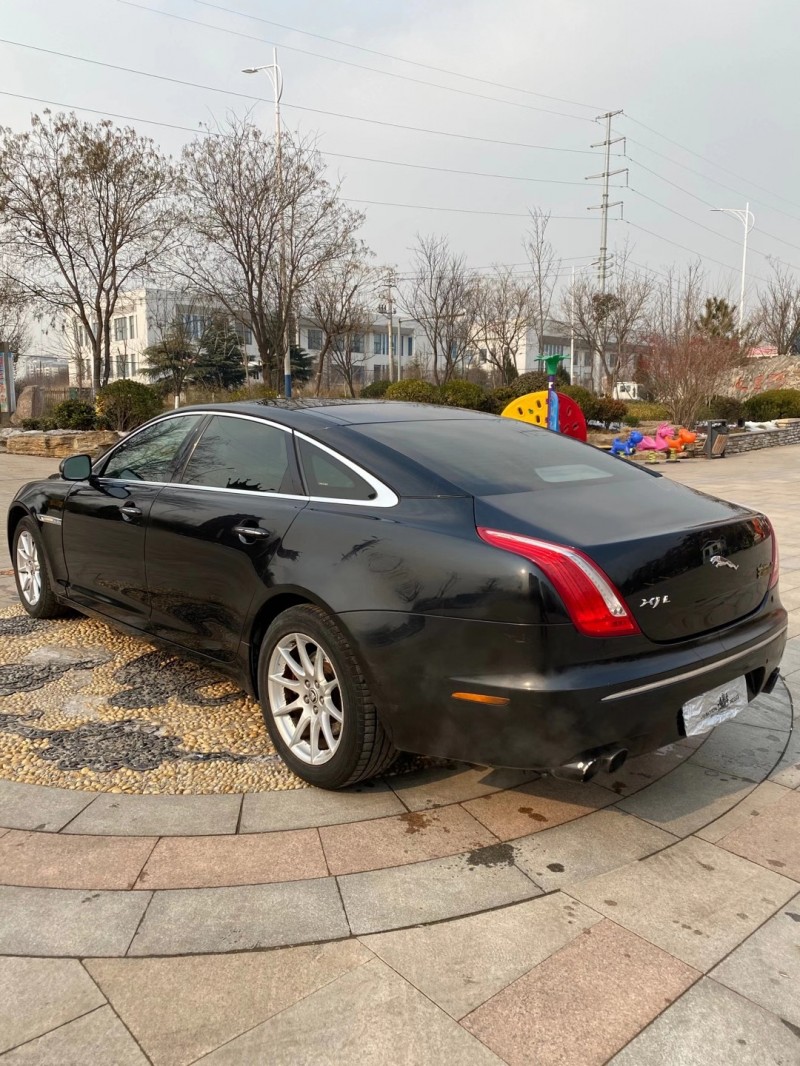 青岛11年捷豹XJ6