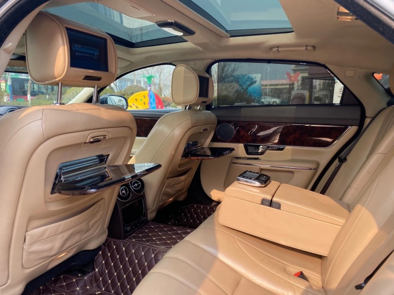 青岛11年捷豹XJ3