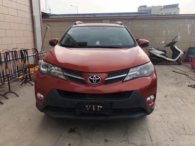 广州14年丰田RAV41