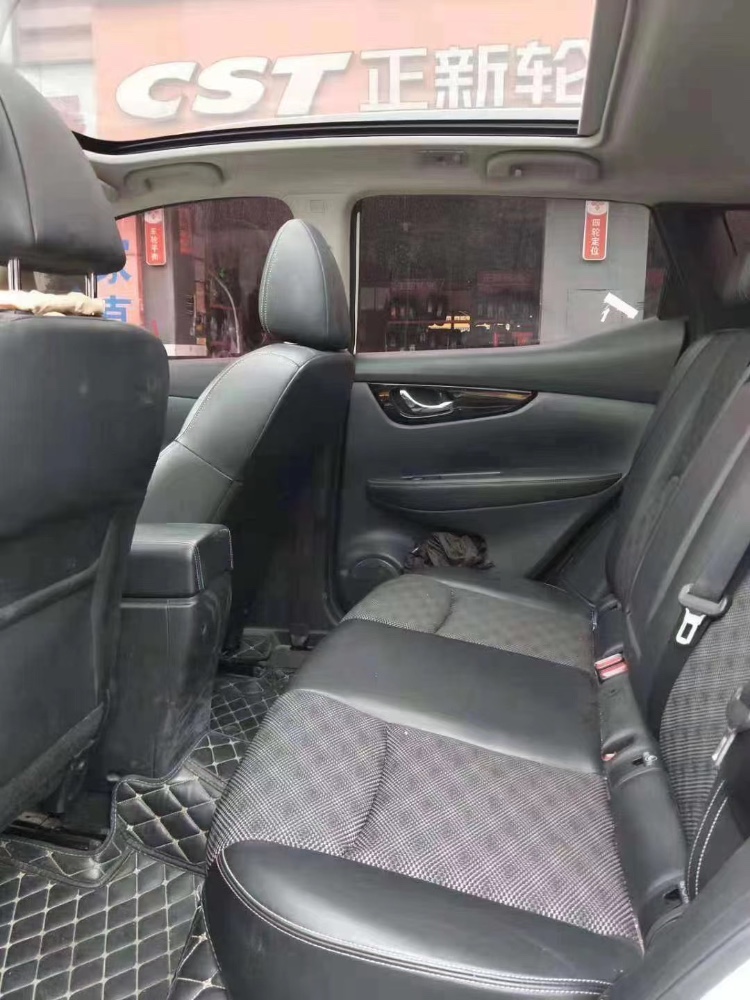 佛山18年日产逍客8