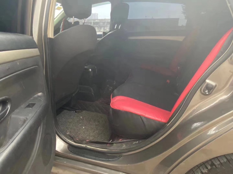 佛山18年日产轩逸1