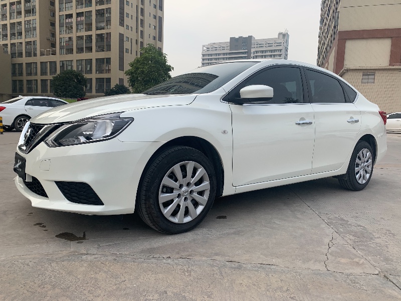 广州20年日产轩逸1