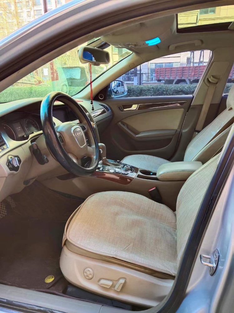 北京12年奥迪A4L5