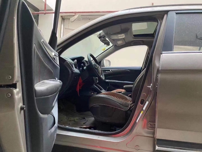 重慶16年長安汽車長安CS753