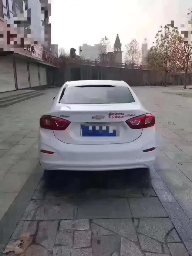 济南17年雪佛兰科鲁兹1