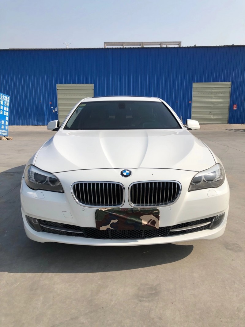 北京12年宝马5系9