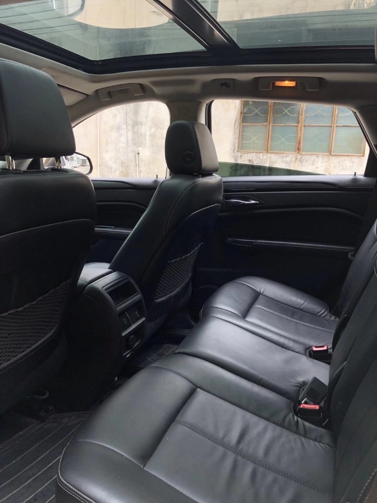 江门15年凯迪拉克SRX4