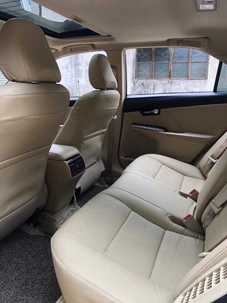 江门15年丰田凯美瑞5