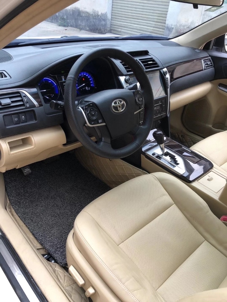 江门15年丰田凯美瑞4