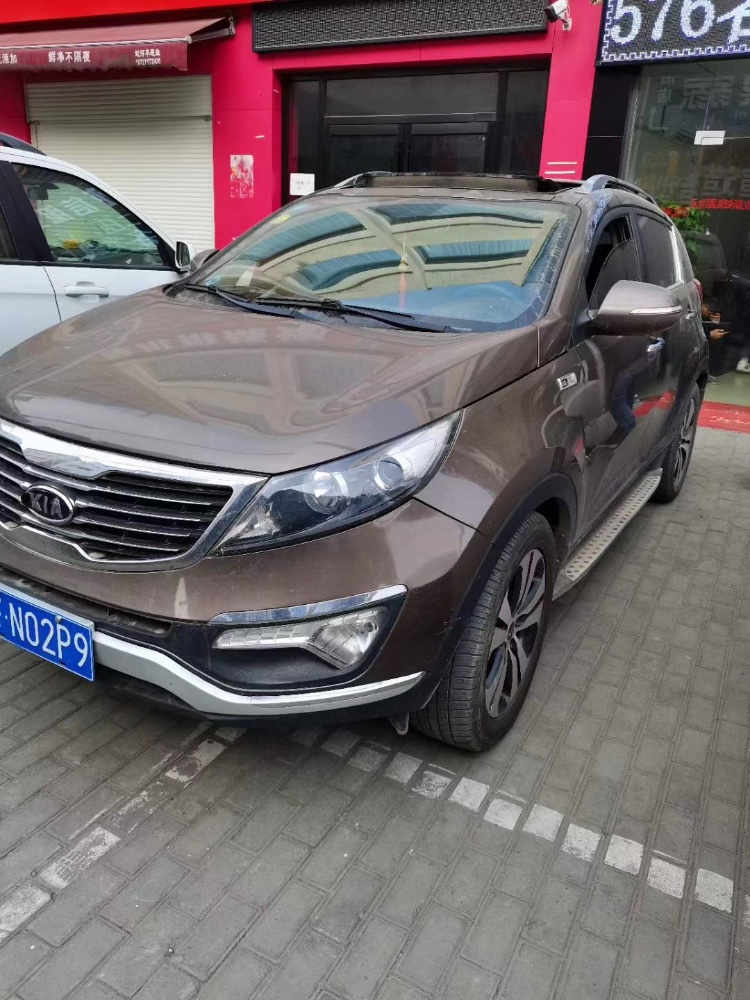 武汉13年起亚智跑1