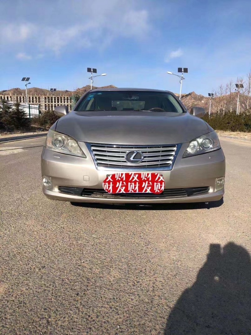 青岛11年雷克萨斯ES1