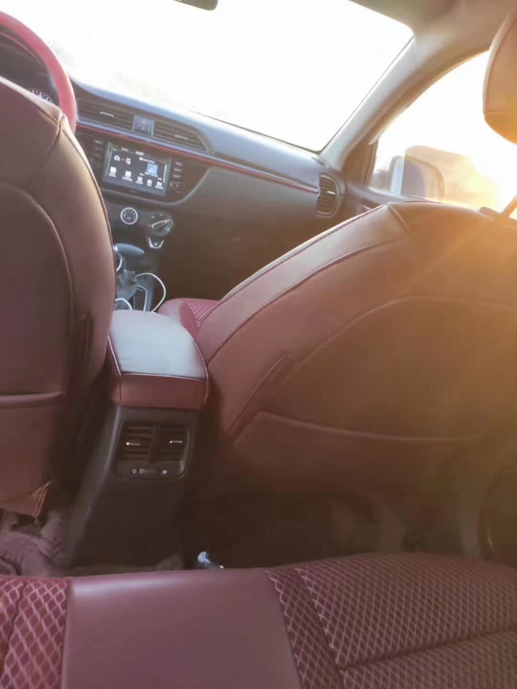 烟台18年起亚KXCROSS6