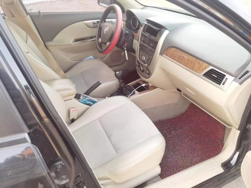 潍坊15年别克凯越6