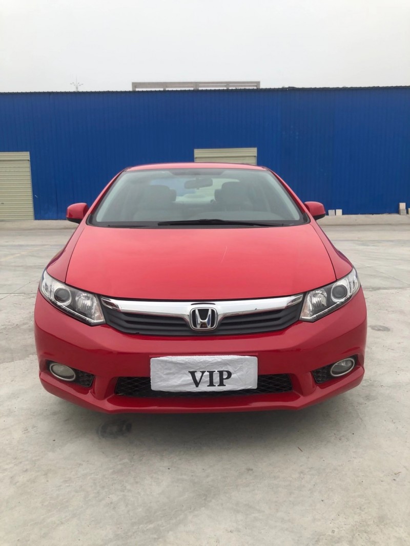 北京13年本田思域1