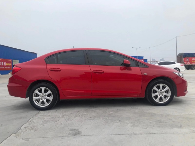 北京13年本田思域3