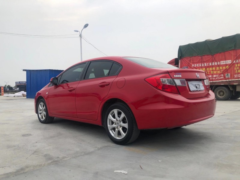 北京13年本田思域5