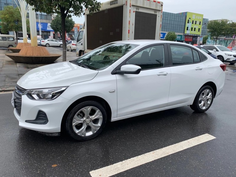 北京19年雪佛兰科沃兹7