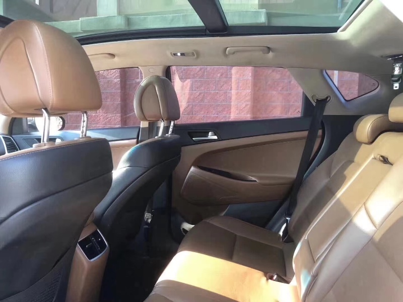 济南17年现代途胜6