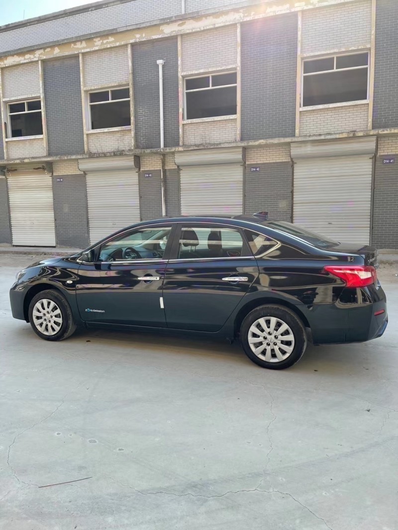 北京20年日产轩逸7