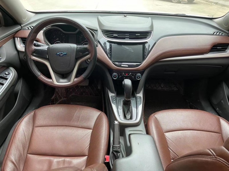 北京16年雪佛兰迈锐宝4