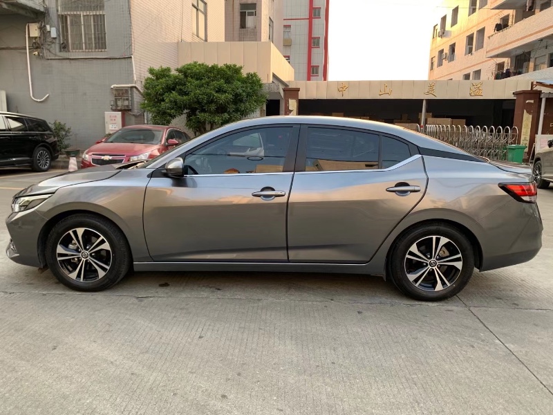 中山20年日产轩逸3