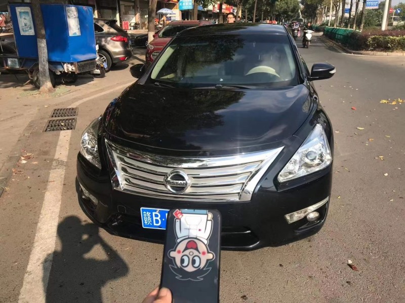 上饒14年日產天籟5