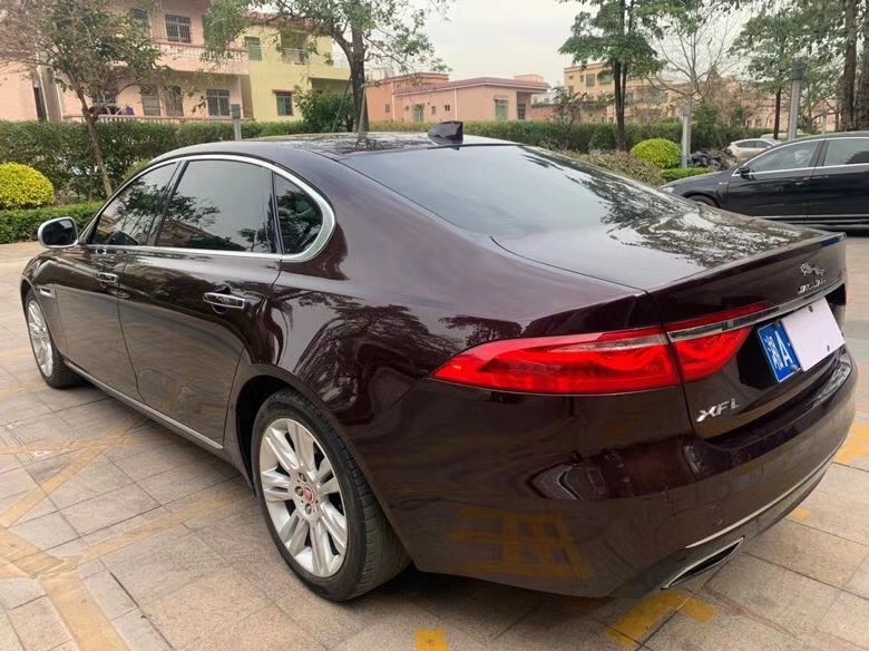 中山17年捷豹XF5