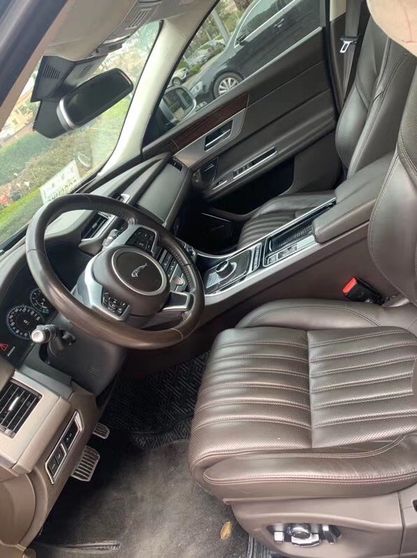 中山17年捷豹XF7