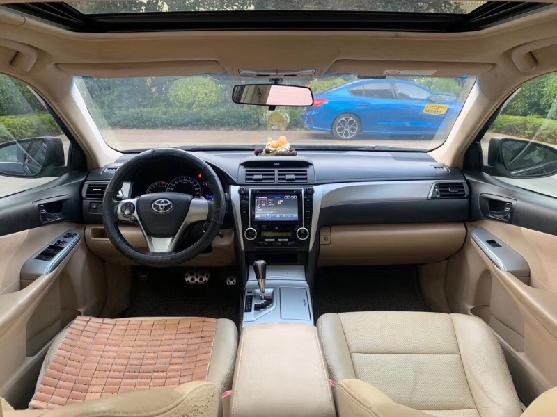 中山20年丰田凯美瑞8