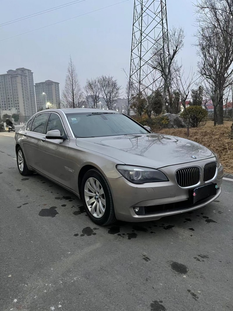 徐州12年宝马7系4